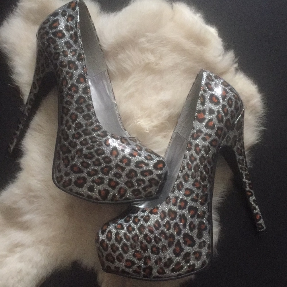 Tease platform stiletto